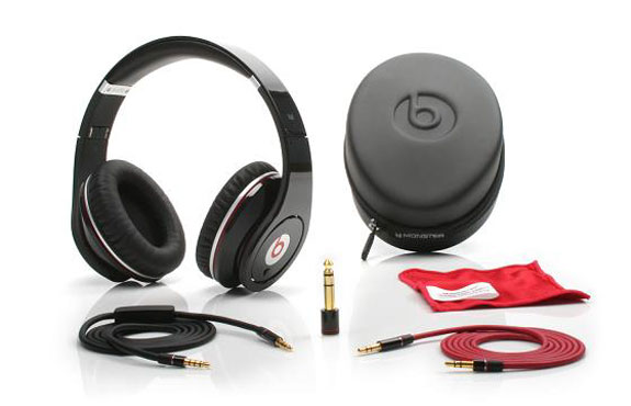 ipod accessories headphones home audio  The Headphones With A Monstrous Beat