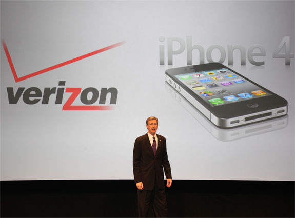 AT&T vs Verizon iPhone 4