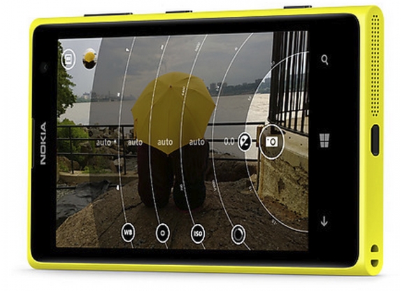 smart phone nokia 2 digital camera reviews  Nokia Lumia 1020: The Best Smartphone Camera?